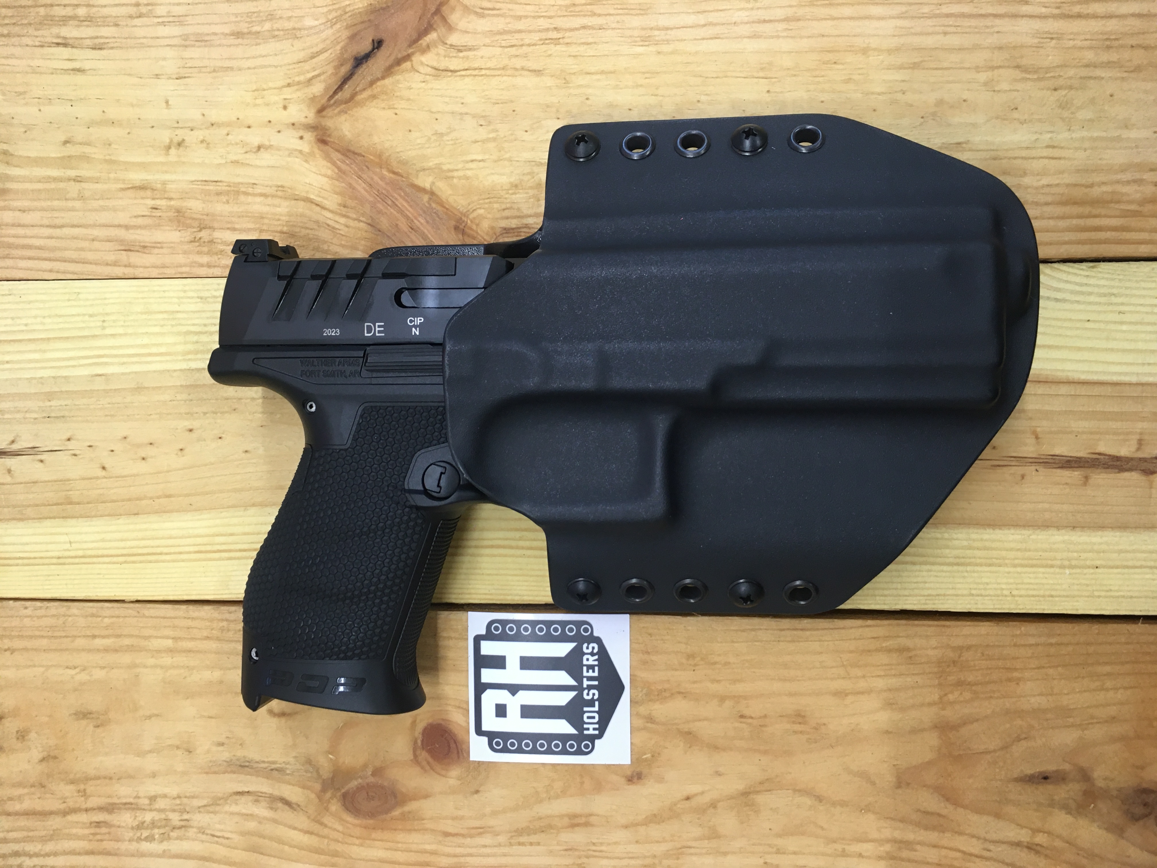 OWB - Walther PDP 4.5"- vnější kydexové pouzdro, pravé, poloviční sweatguard, průvleky 40 mm, černá