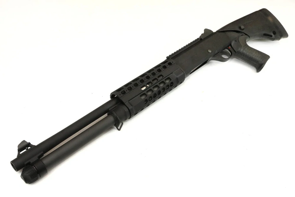 Poloautomatická brokovnice Benelli M4 A1 18.5", 12/76, black
