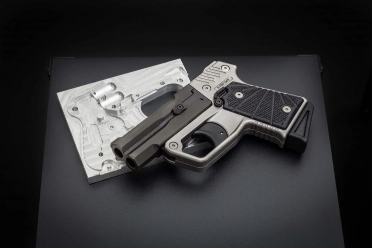 Broková dvouranná pistole Gladiator .410 E1S Stainless Limited Edition