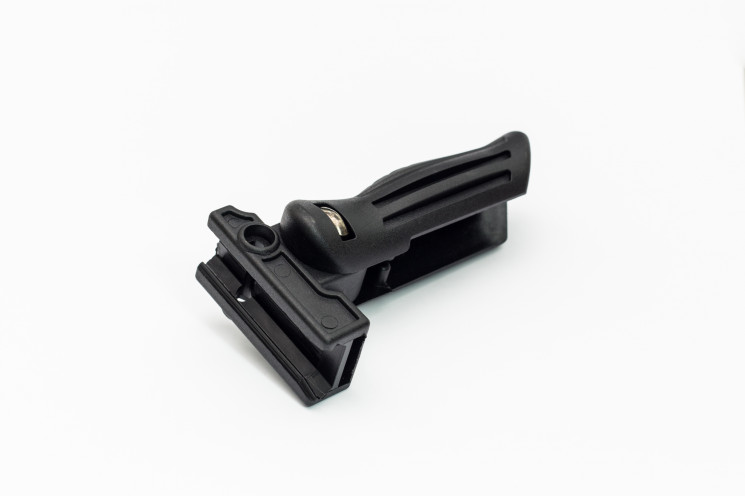 Sklopná rukojeť / pažba