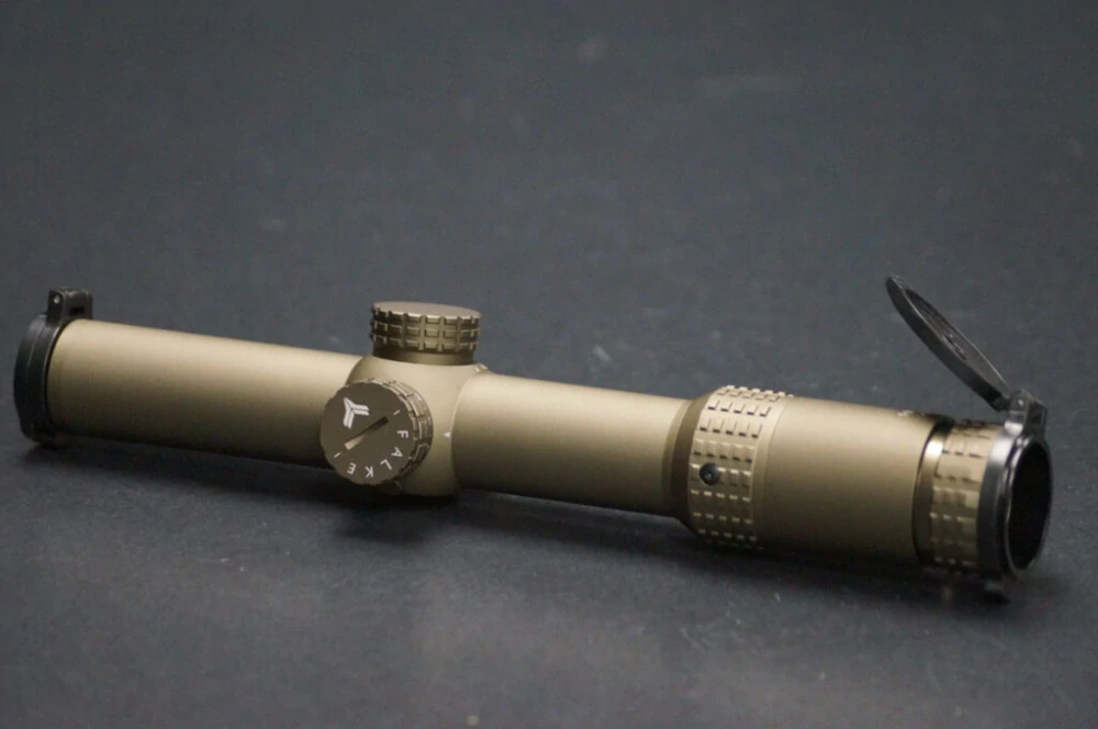 Puškohled FALKE 1-8x24 PRO SAS - šedý