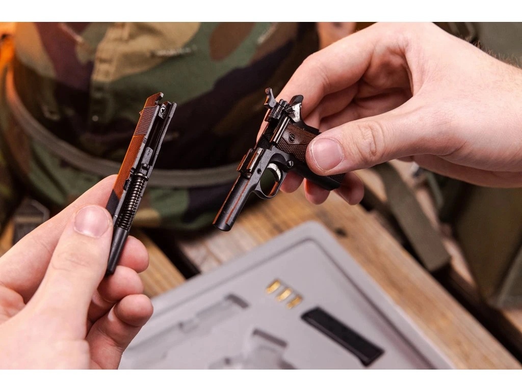 Replika GoatGuns Mini Colt 1911 černá, měřítko 1:2,5