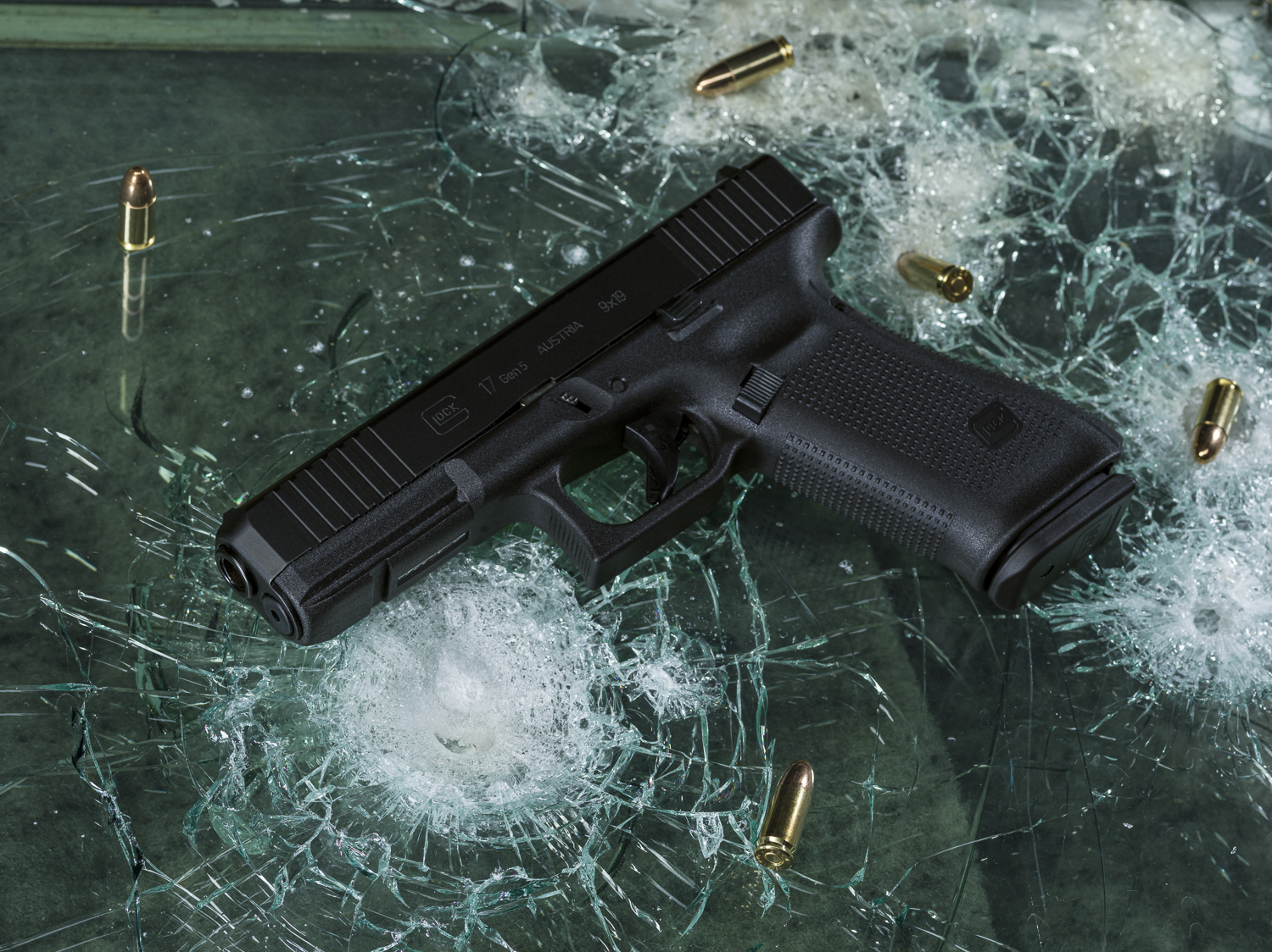Pistole Glock 17 Gen5 FS, 9 x 19