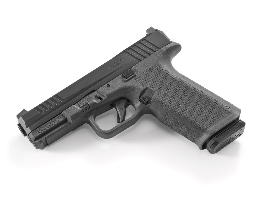 Pistole Ruger RXM, 9 x 19 full size grip, černý rám