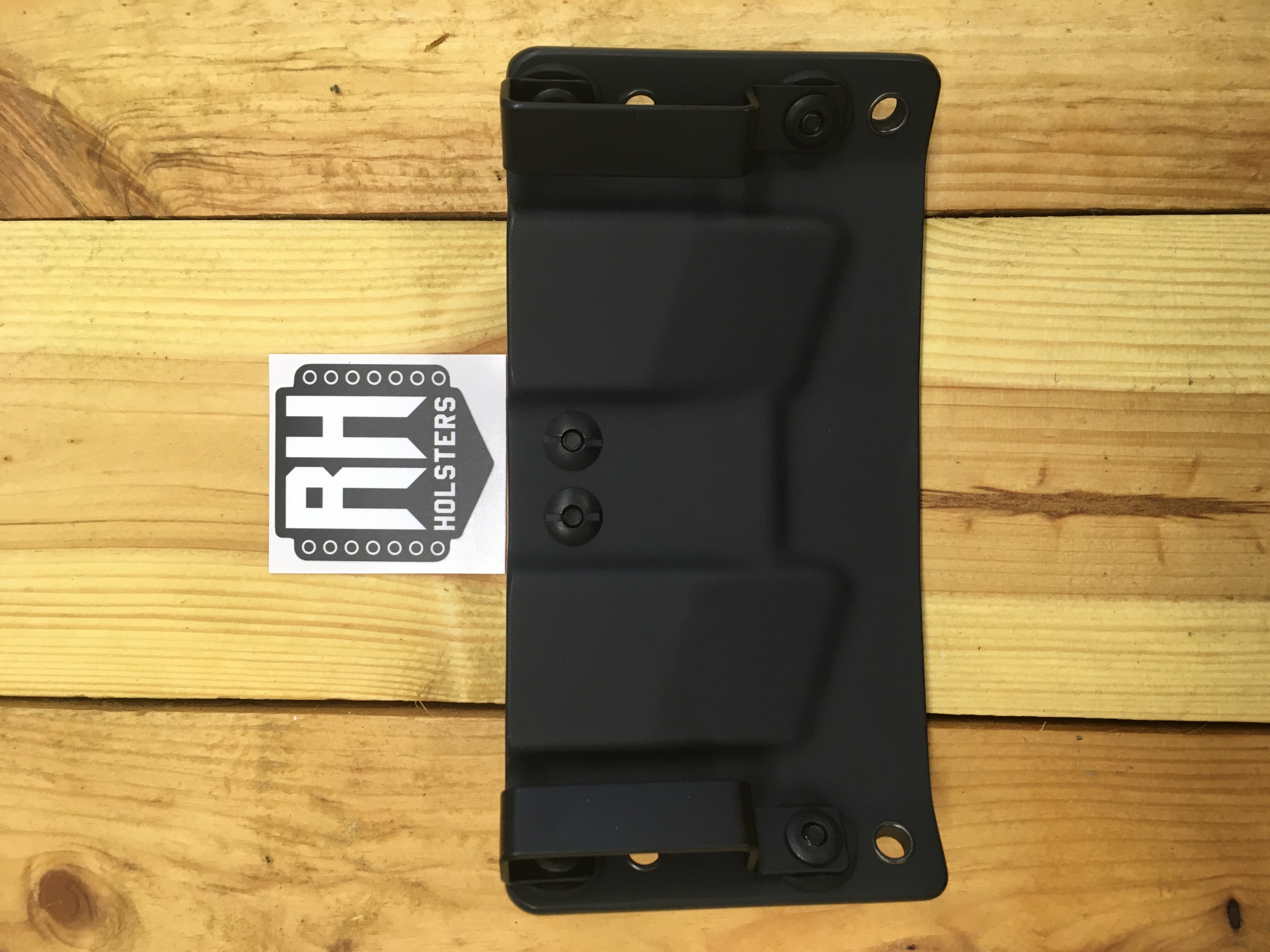 OWB - Steyr M9-A2 - L9-A2 - C9-A2 - vnější kydexové pouzdro na 2 zásobníky, pravé, bez sweatguardu, průvleky 40 mm, černá