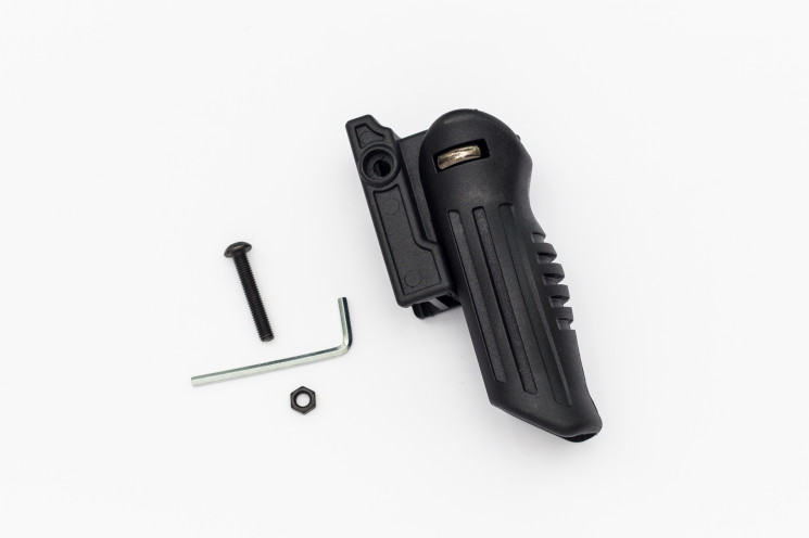 Sklopná rukojeť / pažba