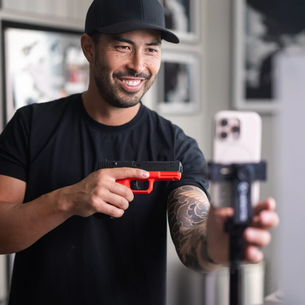 TitanX – inteligentní laserová tréninková pistole