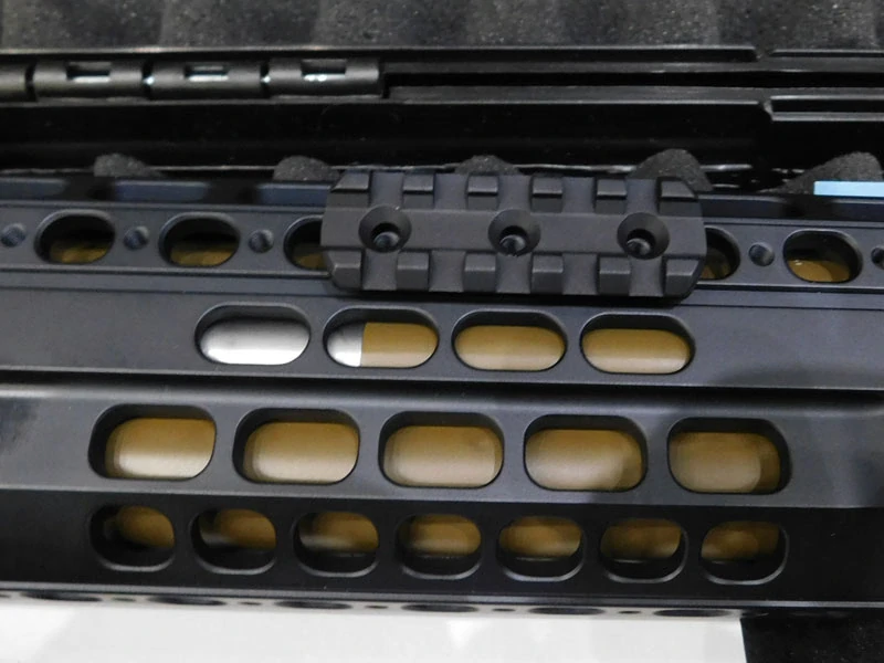 Poloautomatická brokovnice Benelli M4 A1 14", 12/76, bronze